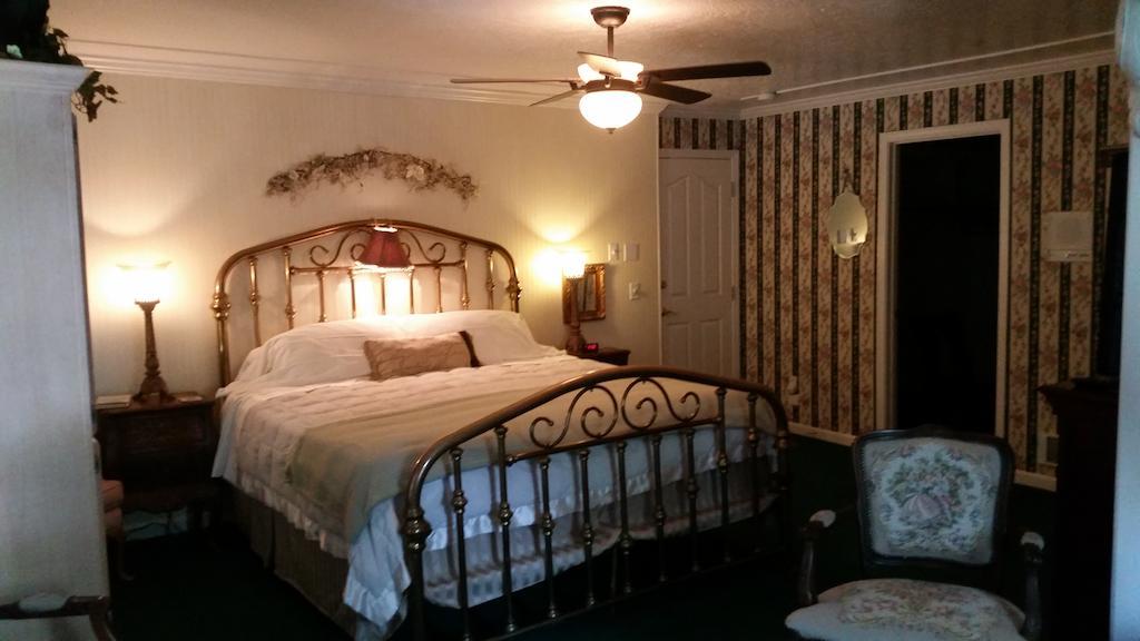 Rooster Hill Guest House Port Angeles Extérieur photo